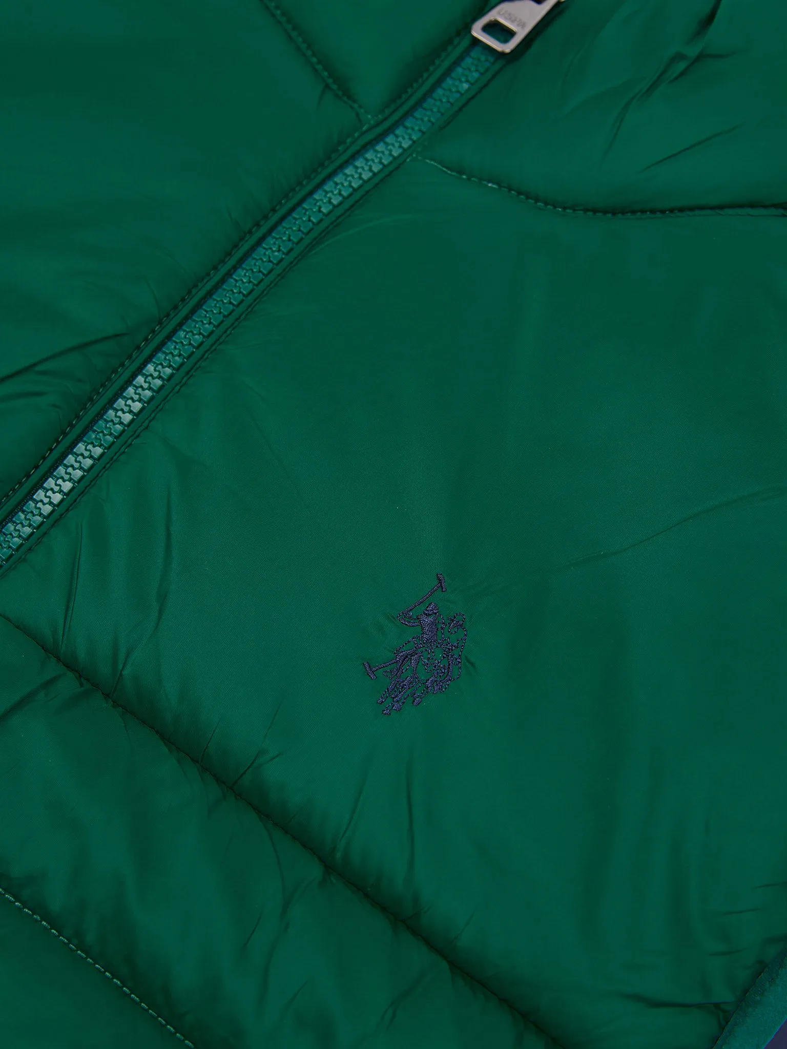 Mens Panelled Quilted Gilet in Rain Forest