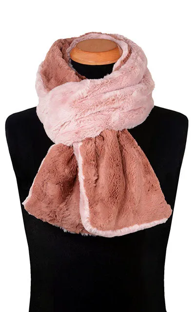Men's Two-Tone Classic Scarf in Frosted Faux Furs
