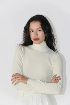 Merino Turtle Neck Knit Cream