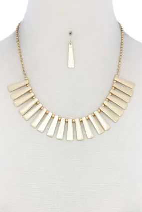 Metal Bar Bib Necklace