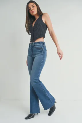 MID RISE BOOTCUT JEANS WITH SCISSOR CUT HEM