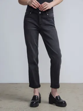 Mid-Rise Slim Boyfriend Jeans - Black