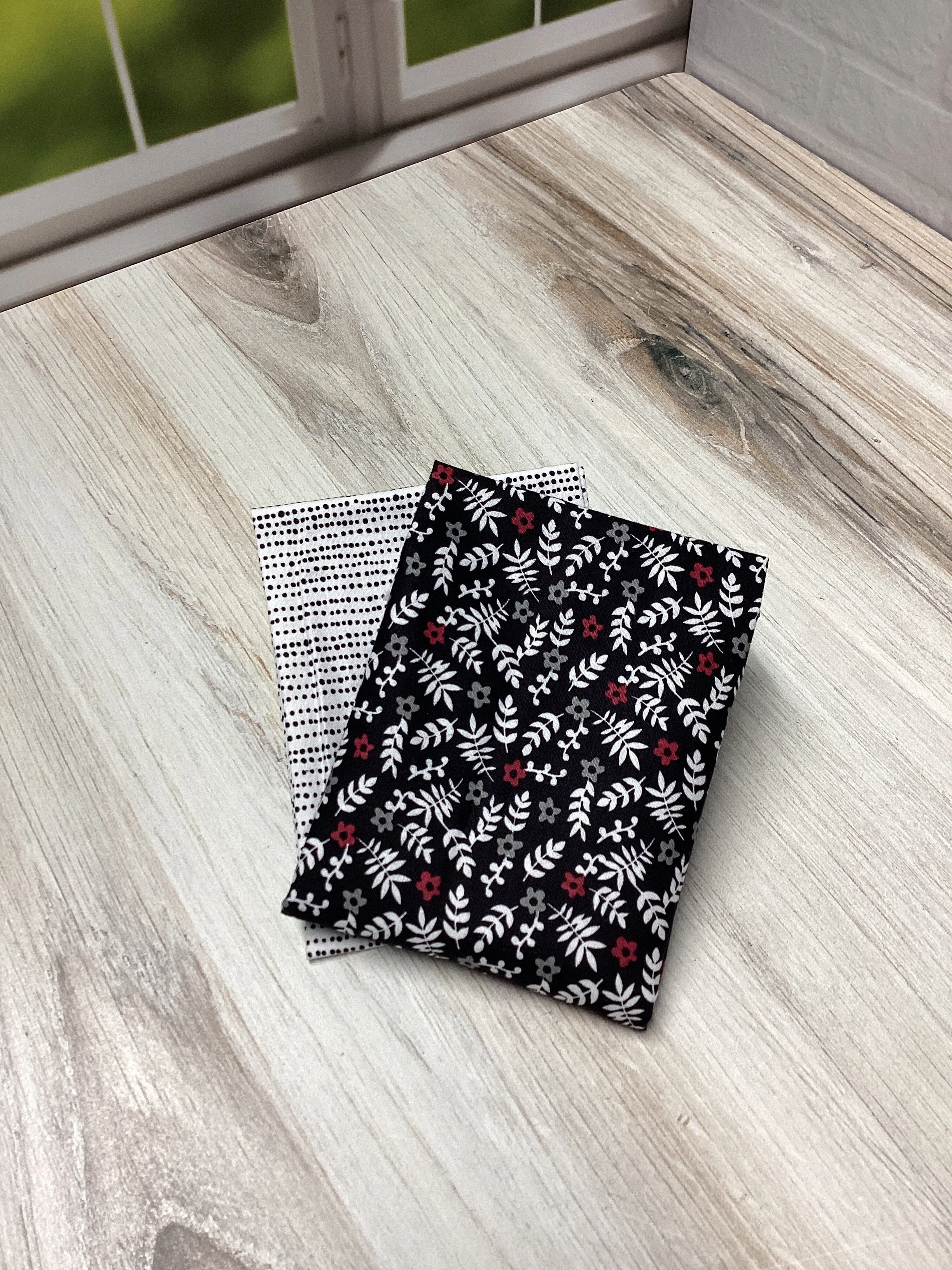 Mini Macaroon Pouch Kit