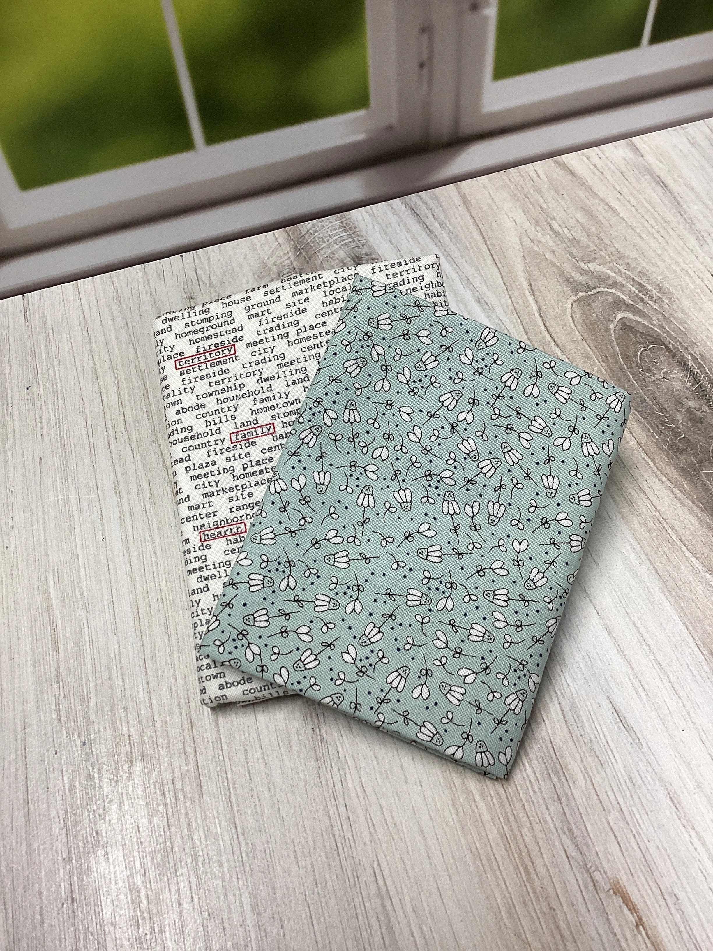 Mini Macaroon Pouch Kit