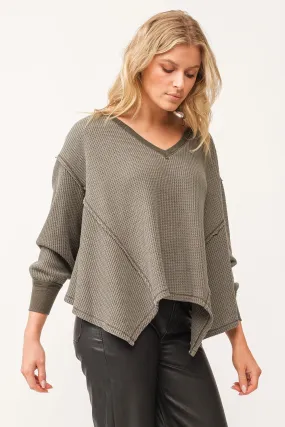 MIRA V-NECK OVERSIZED LONG SLEEVE TOP DARK OLIVE