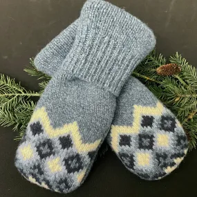 Mittens - Blues and White Bold Geometric Pattern