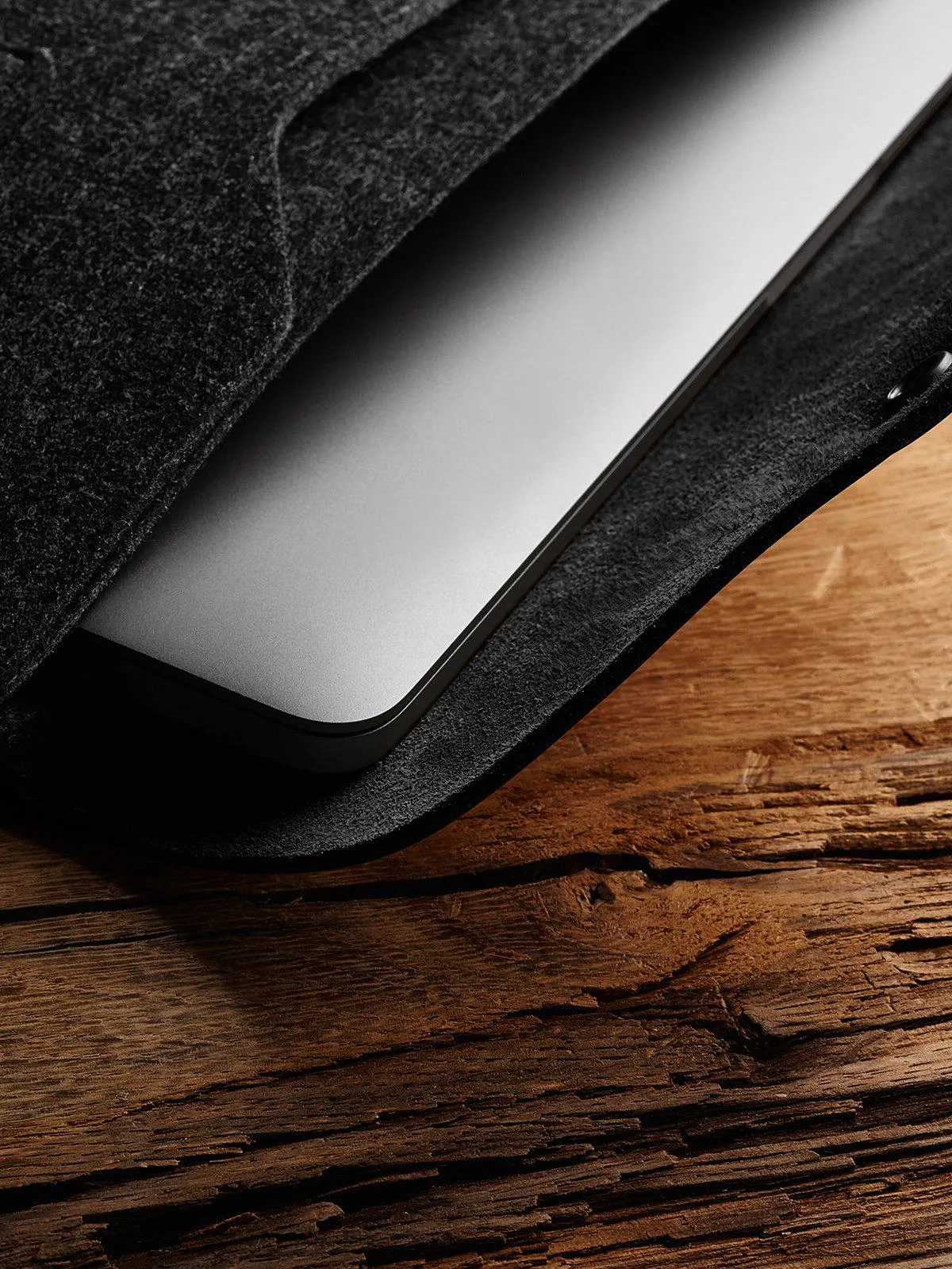 Mujjo Laptop Sleeve for Macbook 13 Inch Pro & Air Black