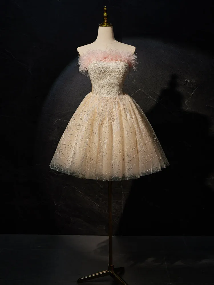 New Arrival A Line Strapless Short Homecoming Dresses with Feathers