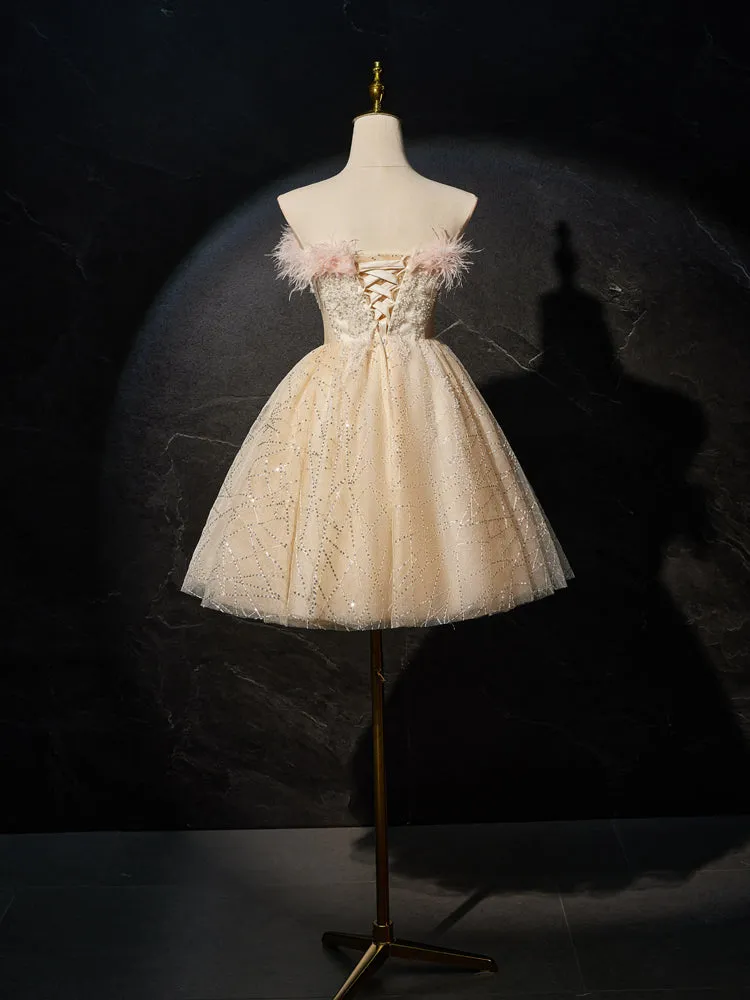 New Arrival A Line Strapless Short Homecoming Dresses with Feathers