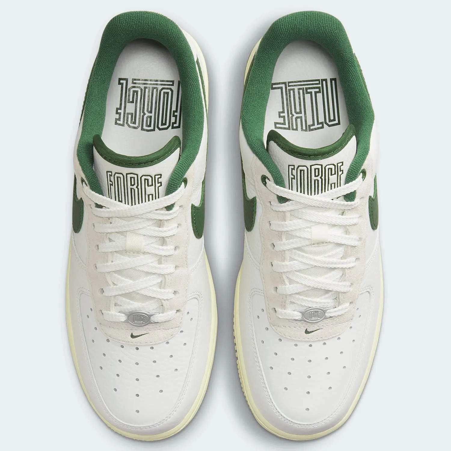 Nike Women's Air Force 1 '07 LX DR0148 102