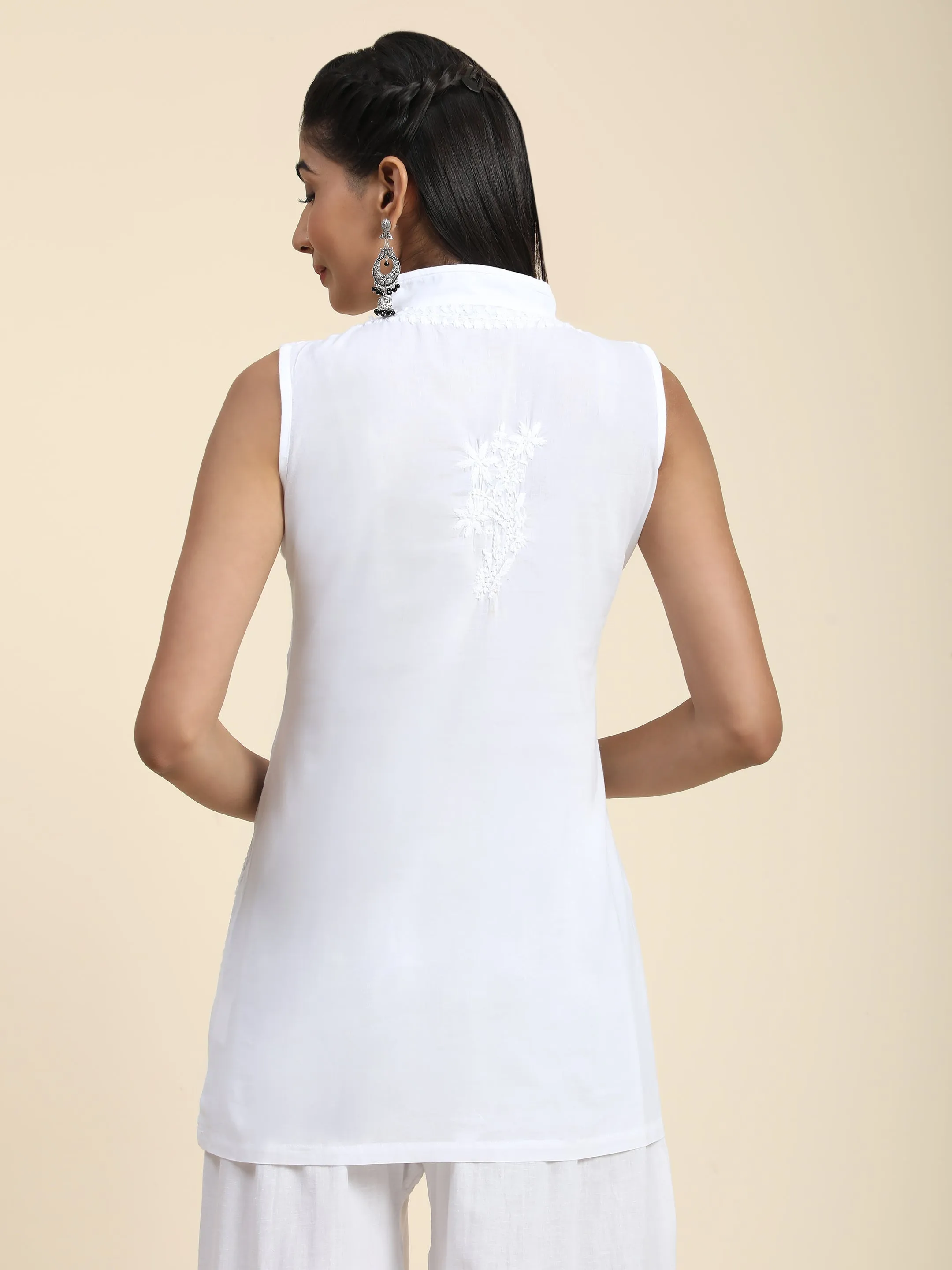 Noor Sleeveless Hand Embroidery Chikankari Printed Short Cotton Tunics-White