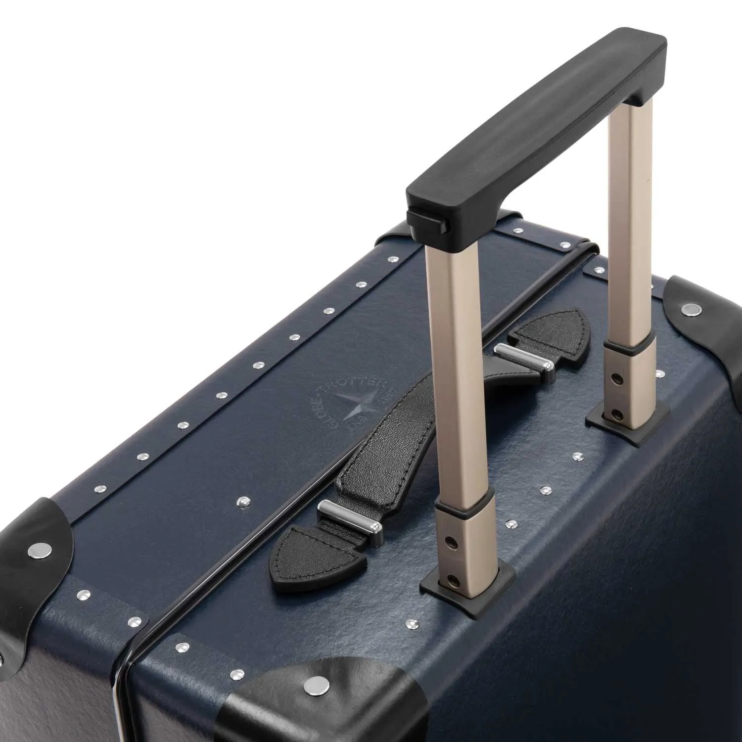 Original · Carry-On - 4 Wheels | Navy/Black/Chrome