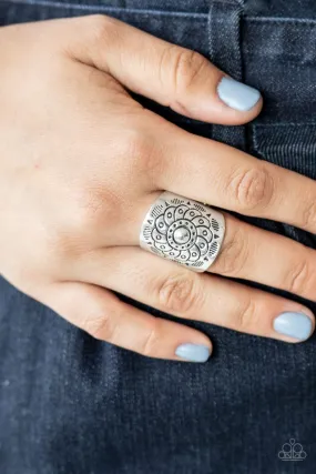 Paparazzi Ring ~ Dig It - Silver