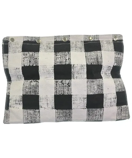 PIECE D'ANARCHIVE Clutches