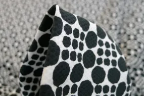 Pique Dots