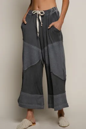 POL Contrasting Fabric Culottes Pants in Black ON ORDER