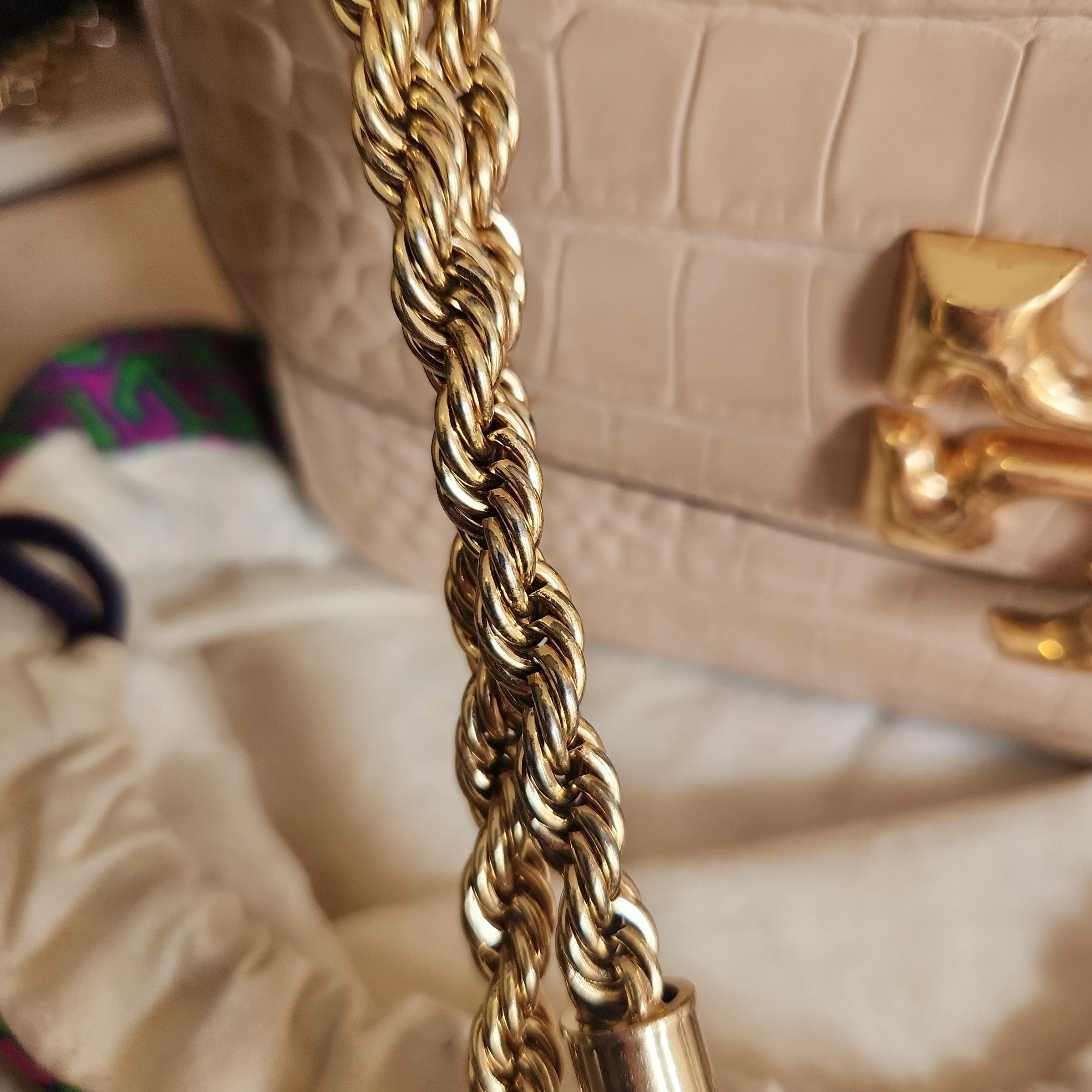 Pre-Loved Treasures - Tory Burch Eleanor Embossed Convertible Shoulder Bag