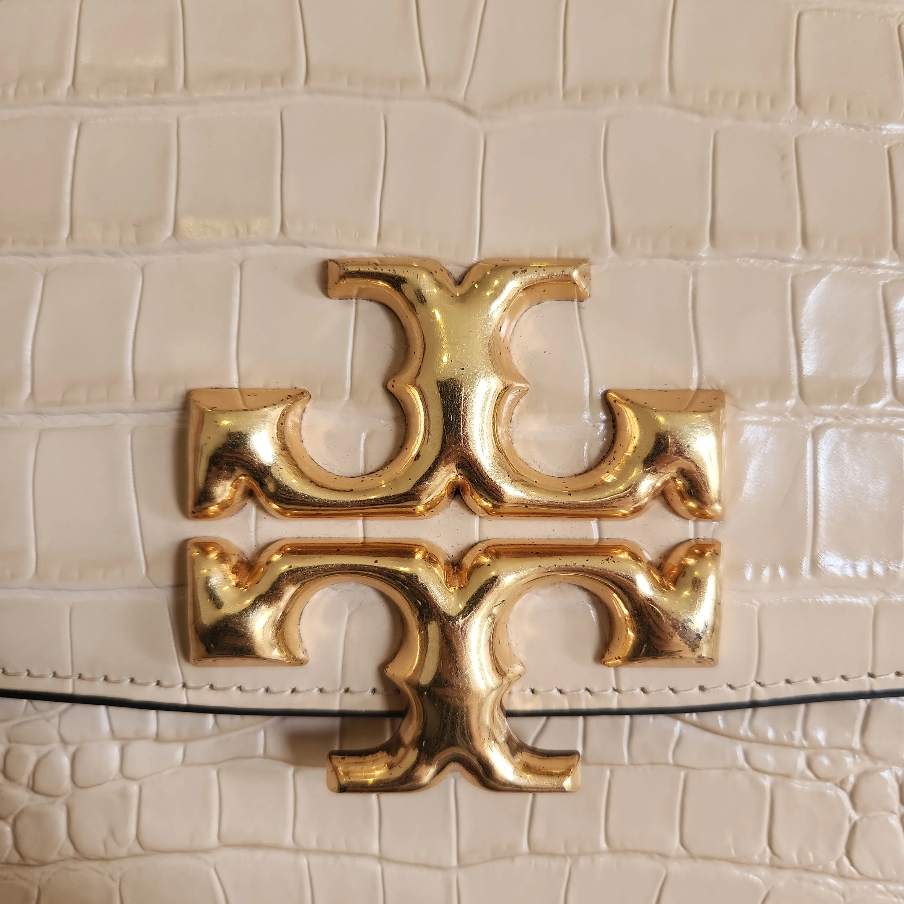 Pre-Loved Treasures - Tory Burch Eleanor Embossed Convertible Shoulder Bag