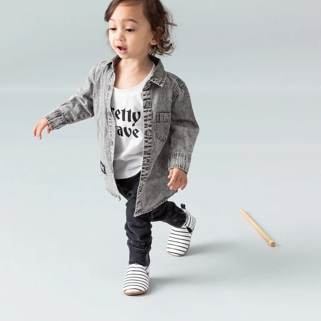 PRETTY BRAVE SLIP-ON Stripe