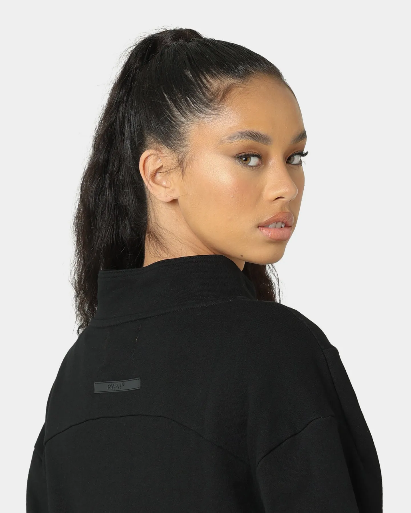 PYRA Women's Quarter Zip Pull Over Black