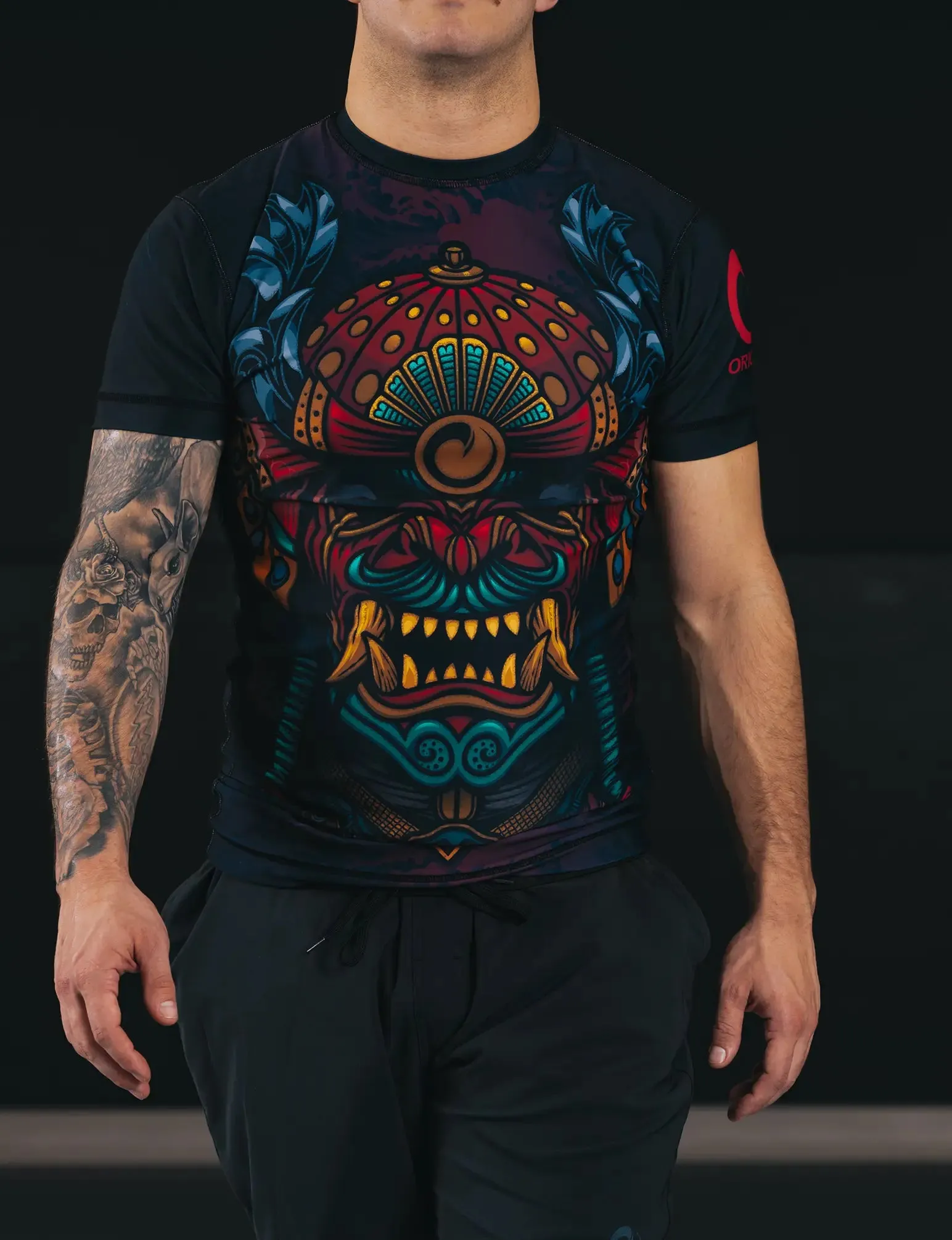 ROOTS MASK SS COMPRESSION RASHGUARD