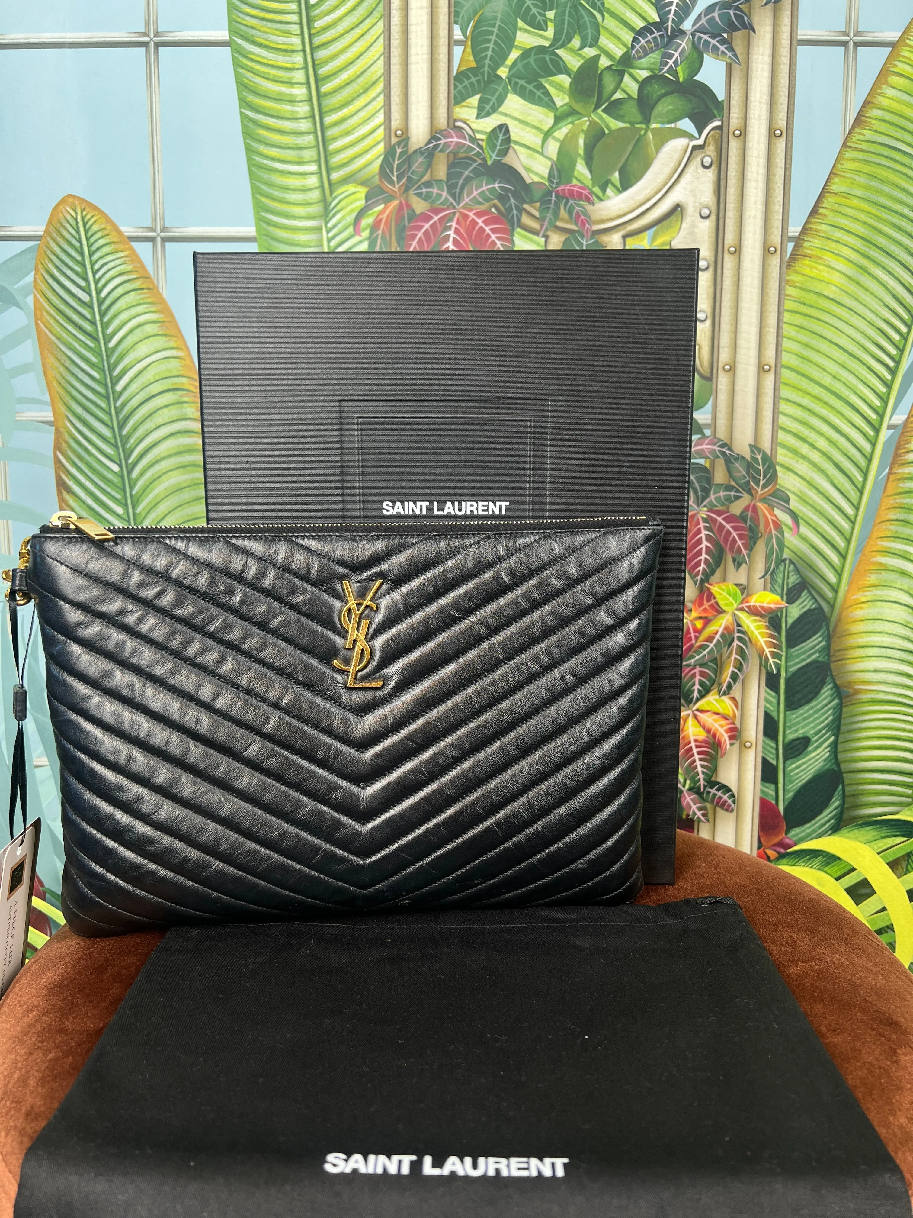Saint laurent new Jolie clutch