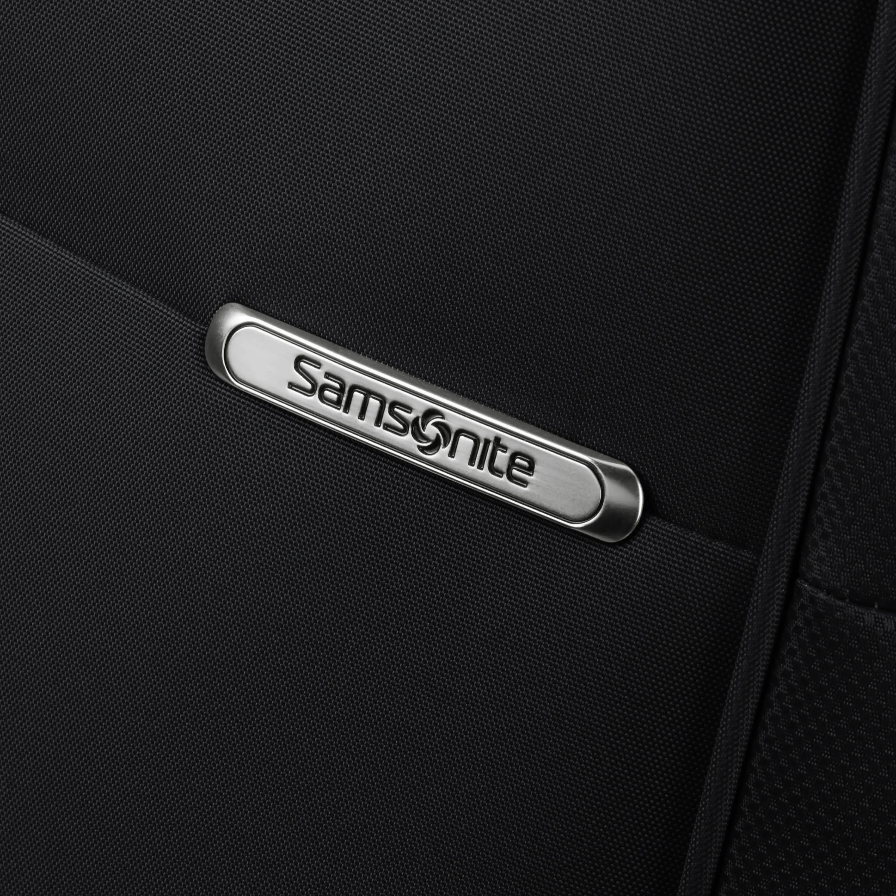 Samsonite D'Lite Spinner Carry-On Luggage