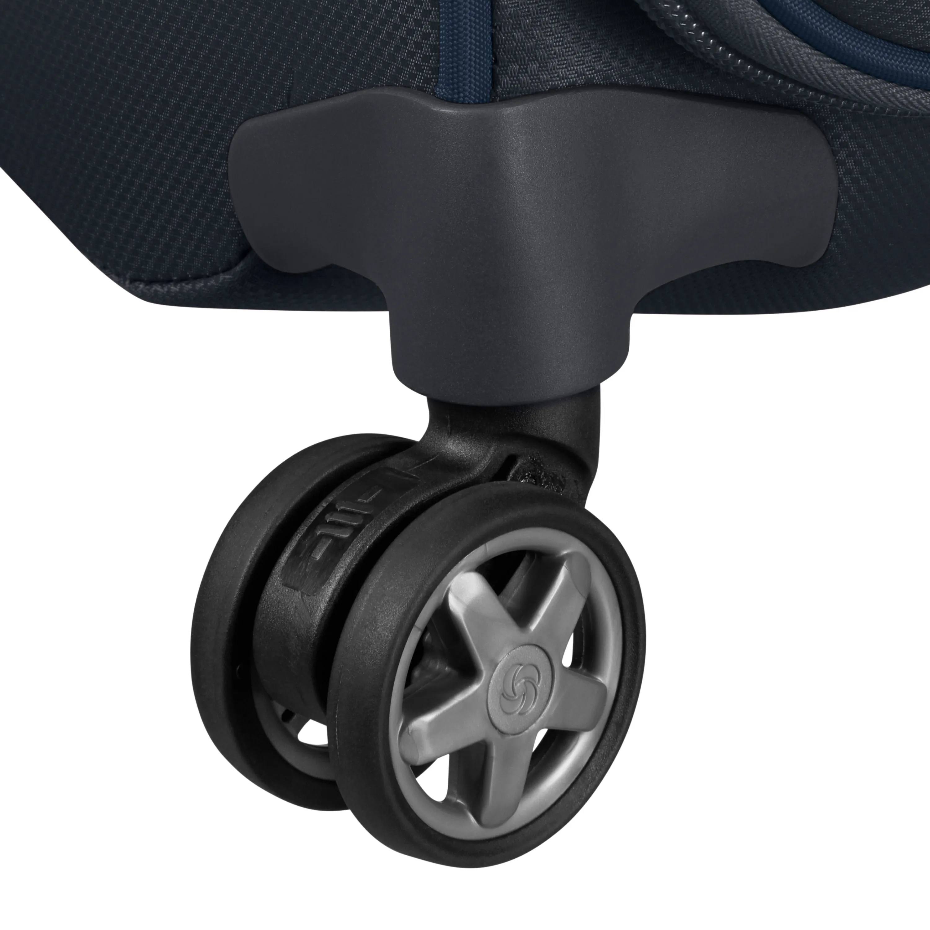 Samsonite D'Lite Spinner Carry-On Luggage