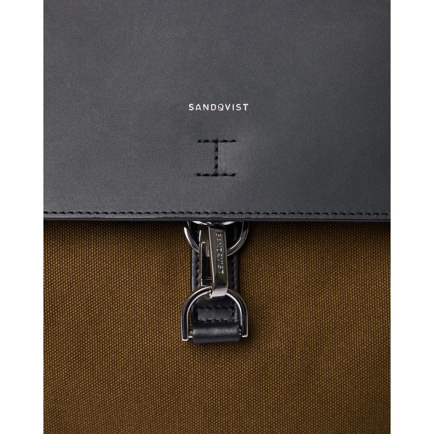 Sandqvist Alva Metal Hook Backpack