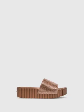 SandyBrown Appliqués Flip-Flops