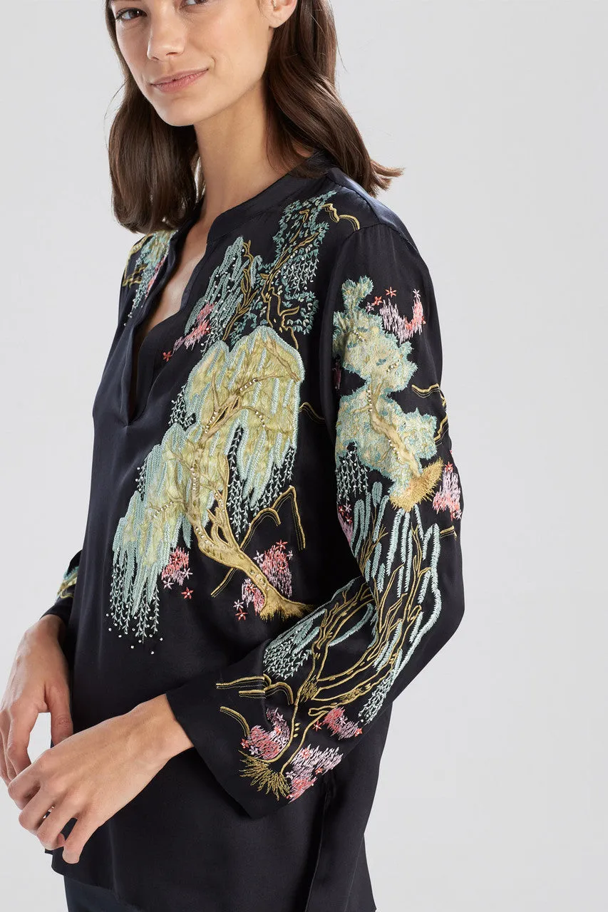 Sansui Embroidered Tunic Top
