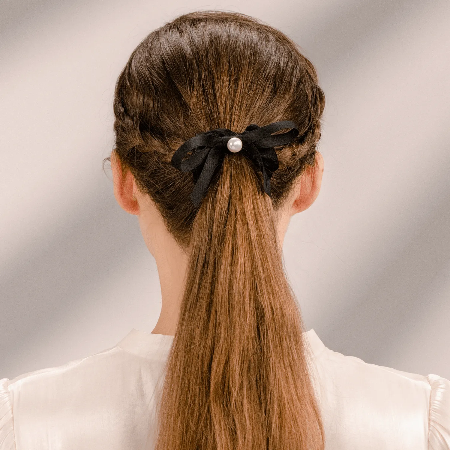 Satin Pearl Medium Scrunchie (Bow & 1 Bead)