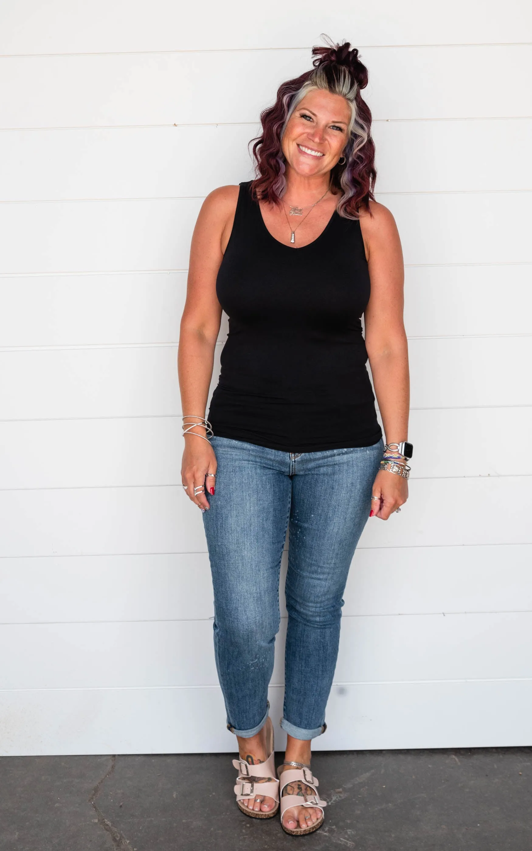 Seamless V-Neck Tank Top - Final Sale