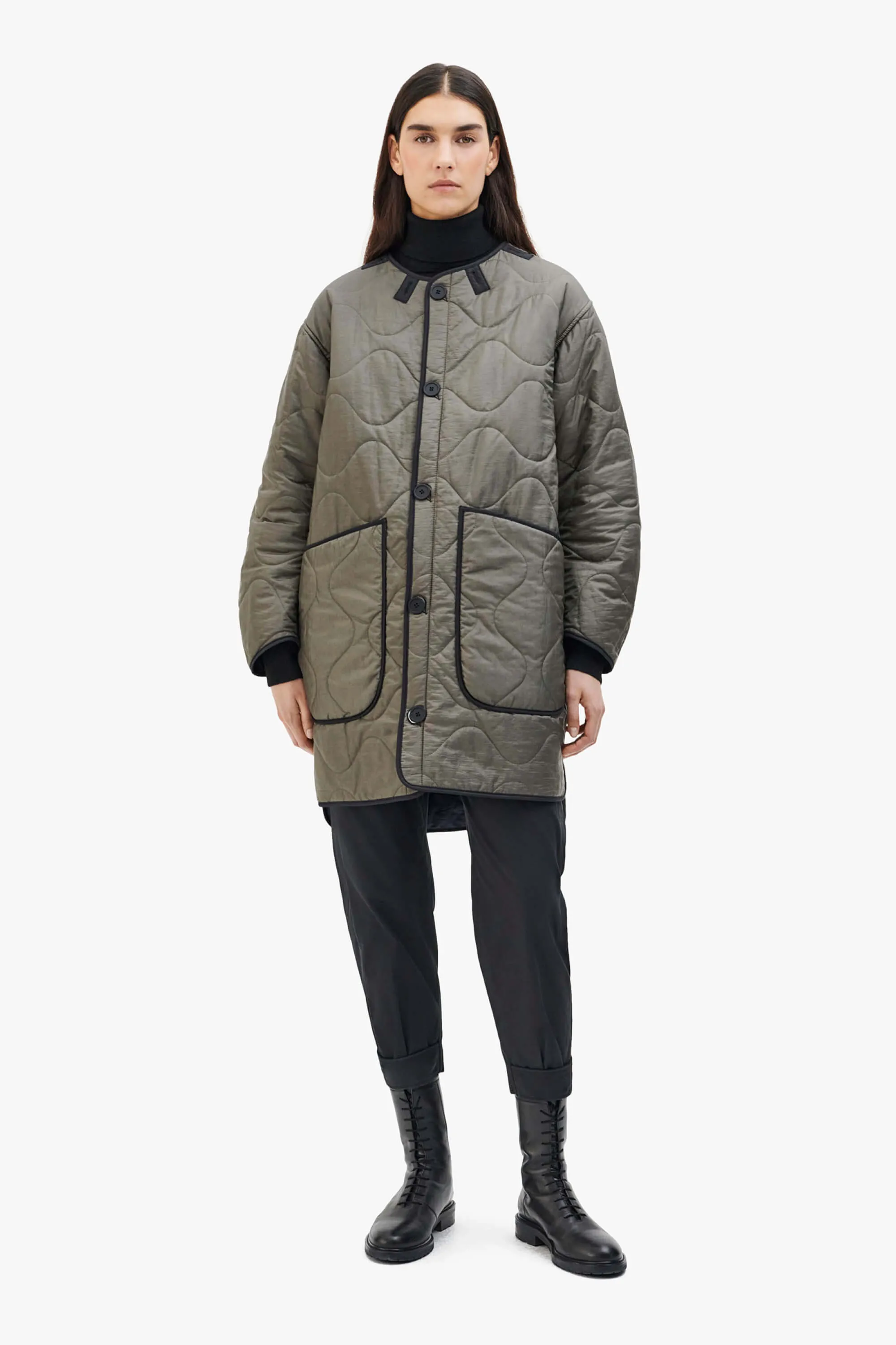 Signature Quilt Jacket - Navy / Dark Olive