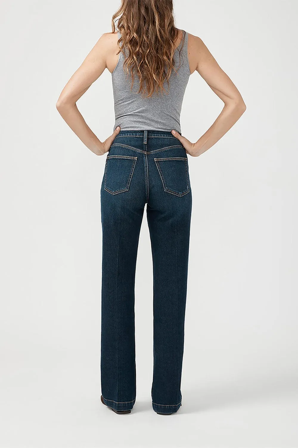 Silver Jeans Co. Highly Desirable High Rise Trouser Leg Jeans