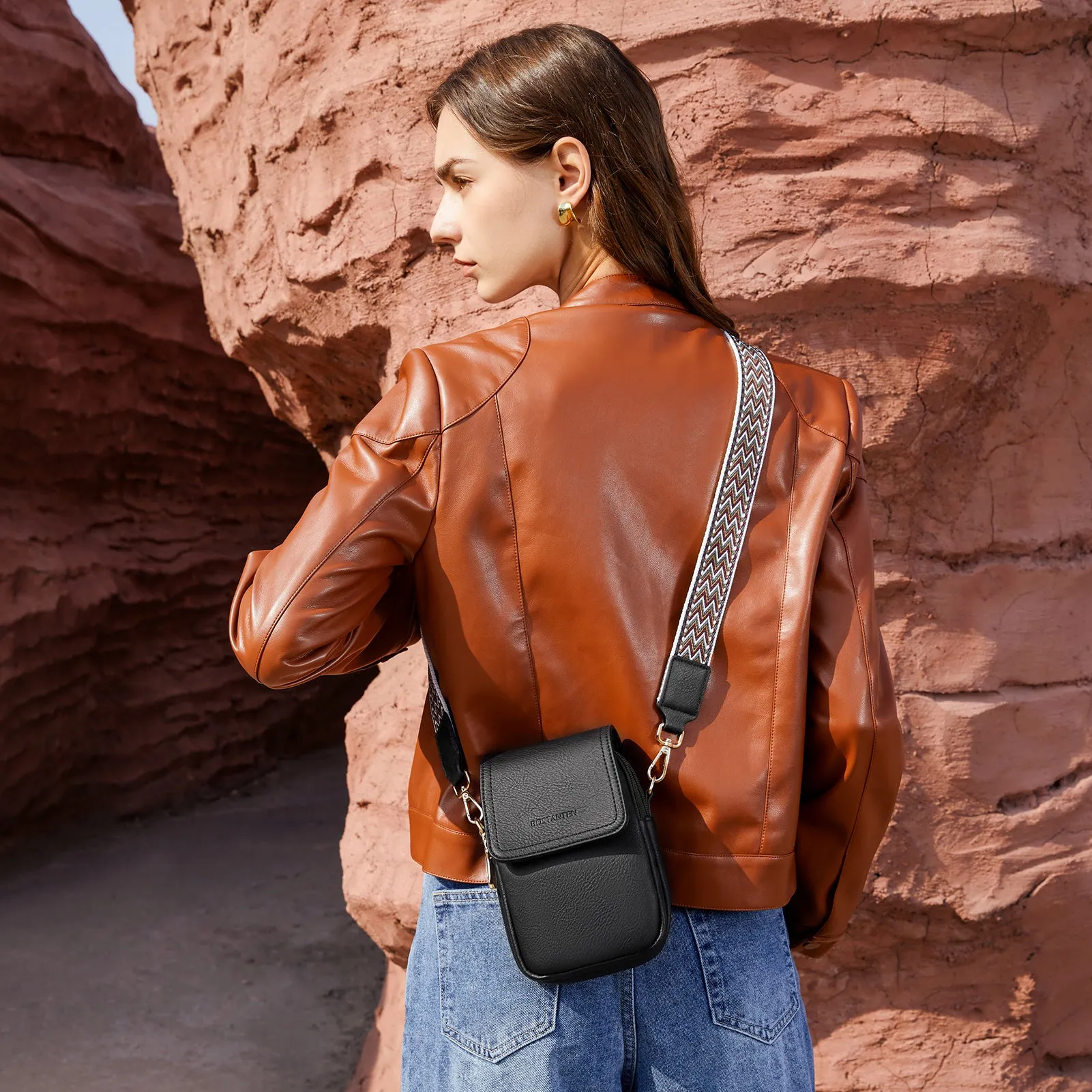 Small Phone Crossbody Bag with Adjustable Guitar Strap