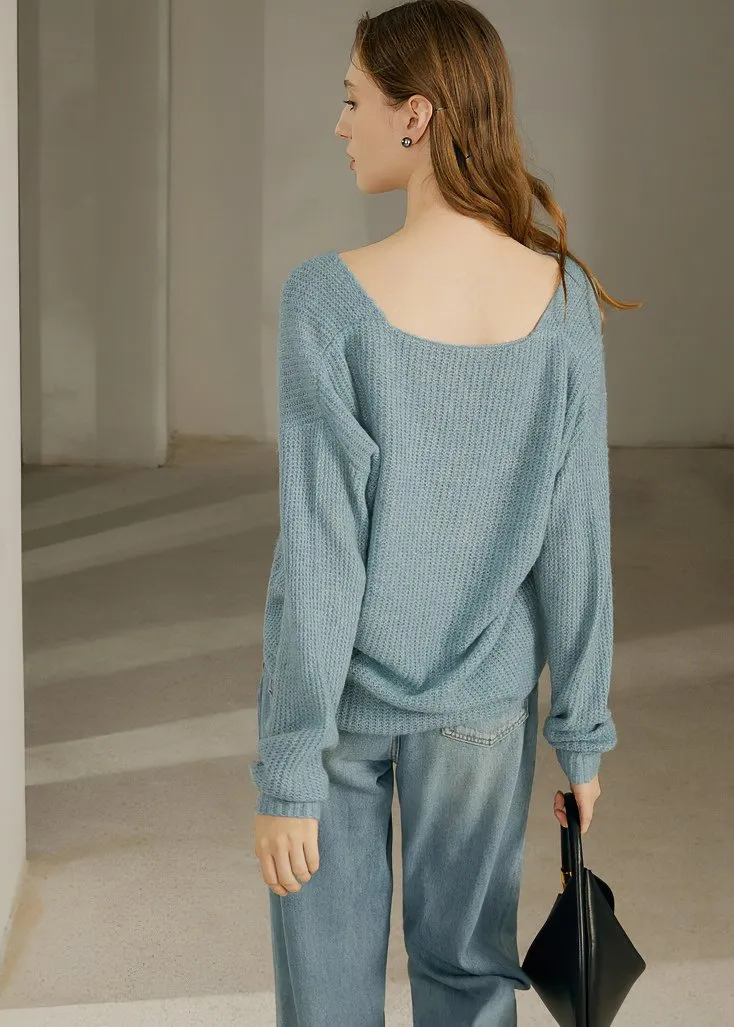 SOFT BLUE SLOUCHY SWEATER