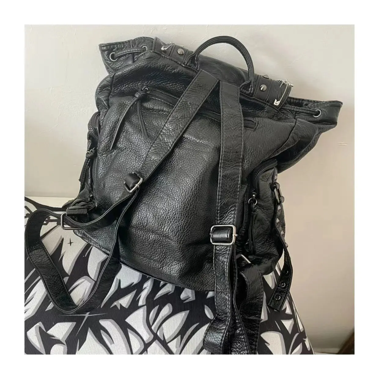 Sohiwoo Original Y2K Girls Soft Leather Punk Backpack School Skull Cross Chain Backpack Korean Style Bagpack Women Designer Bags Gothic