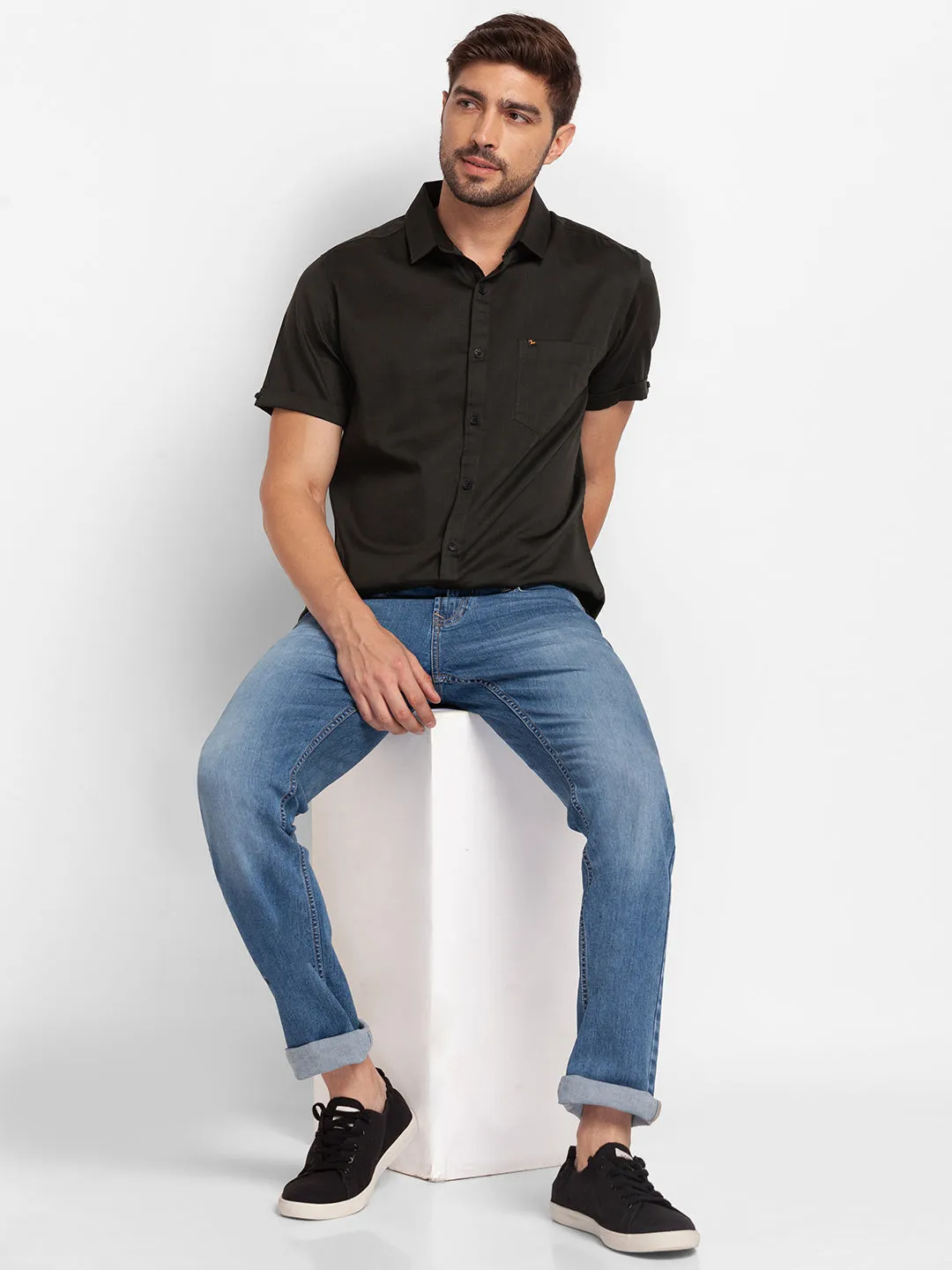 Spykar Bottle Green Cotton Half Sleeve Plain Shirt For Men