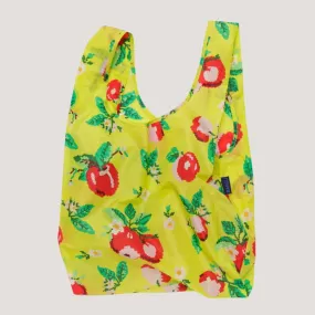 Standard Baggu (Needlepoint Apple)