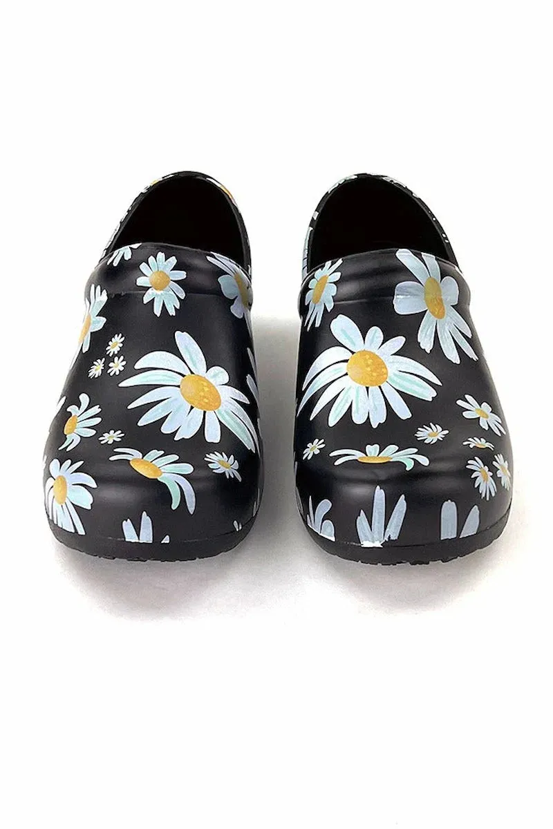 StepZ Women's Slip Resistant Nurse Clogs | Daisy Power