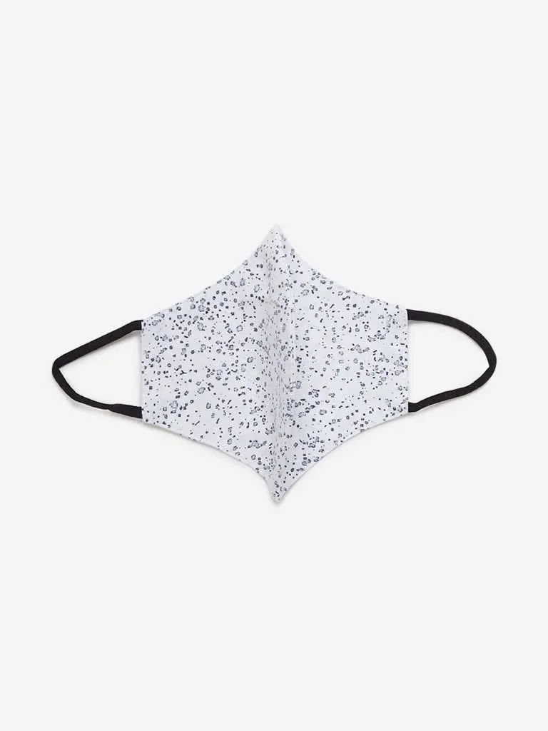 Studiowest White Round Outdoor Masks Pack of Two