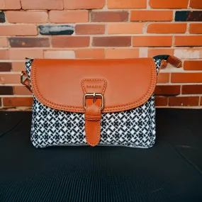 Stylish Tan Crossbody Perfect For Women & Girls