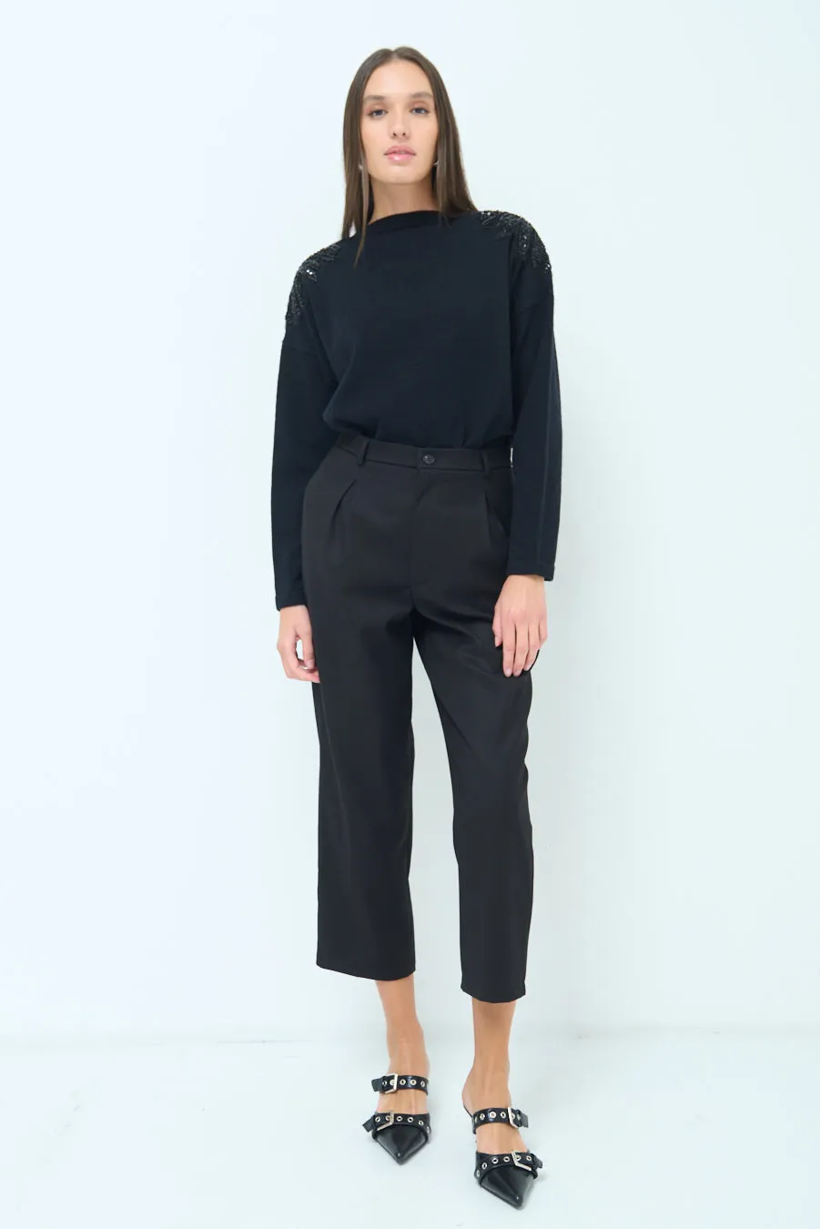 Tailored cropped trousers wholesale