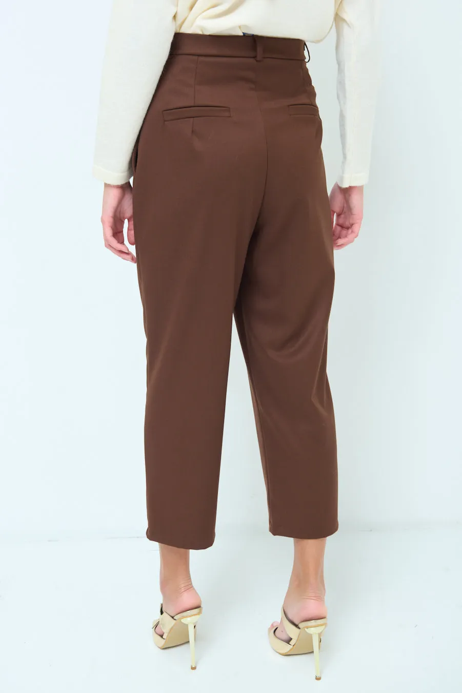 Tailored cropped trousers wholesale