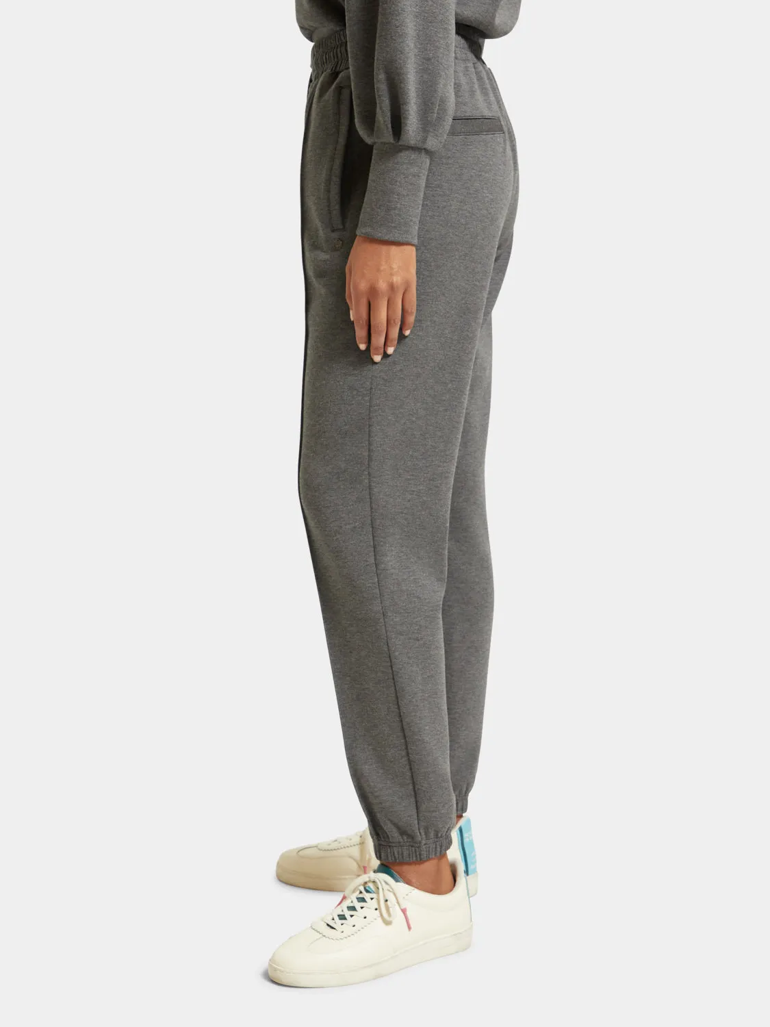 Tailored sweatpants