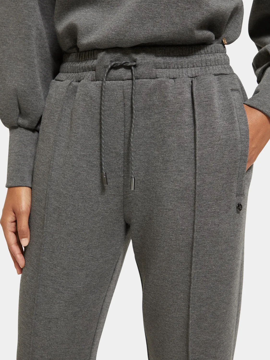 Tailored sweatpants