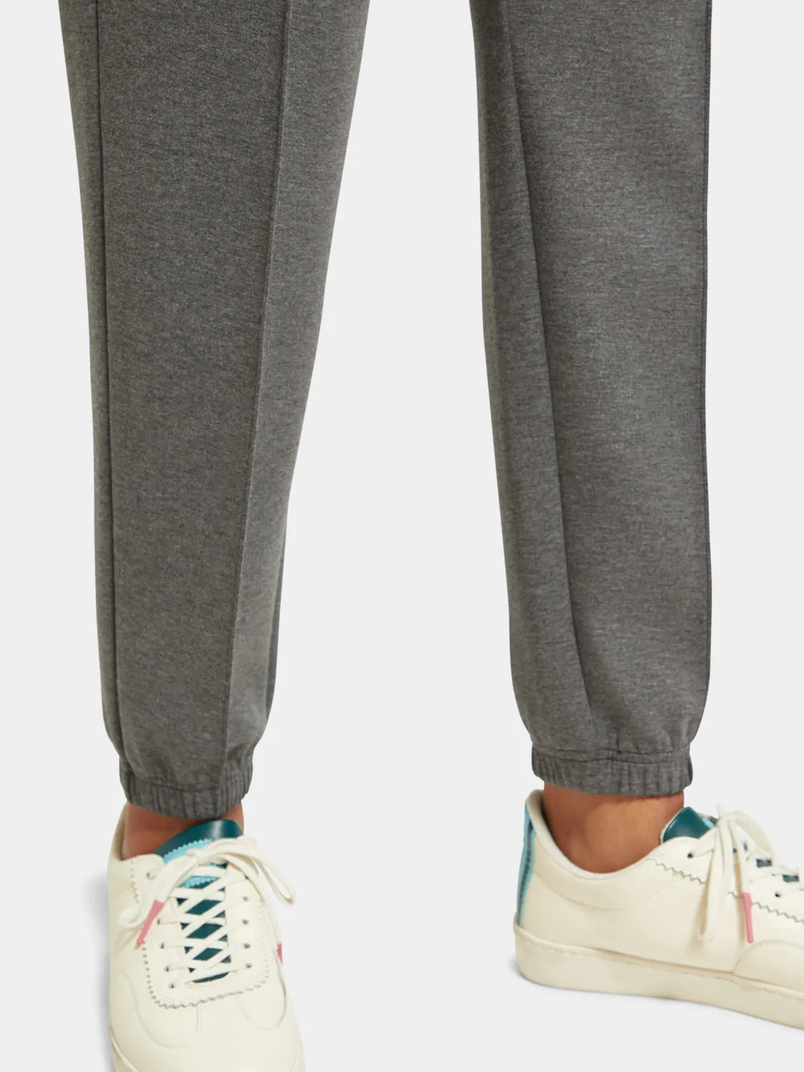 Tailored sweatpants