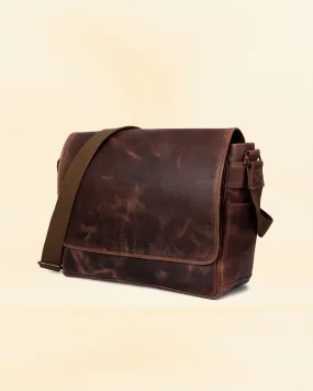 THE PRICY MESSENGER LEATHER BAG