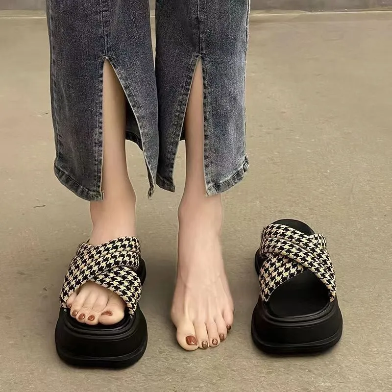 Thick-Soled Slippers Platform Half-Trail Beach Sandals